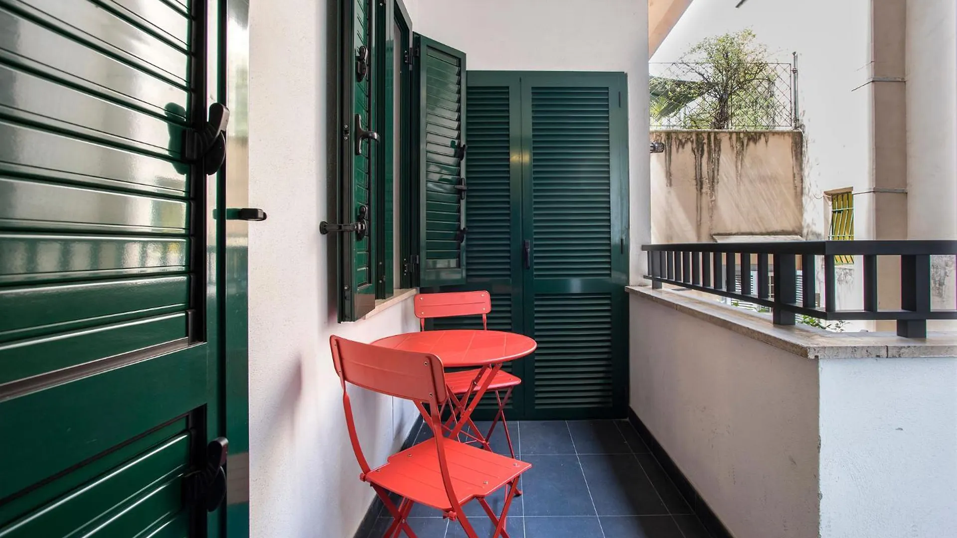Apartment Lorenzo'S Urban Escape Rome Italy